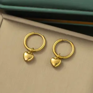 Yc [G292] Love Earrings [Gold]
