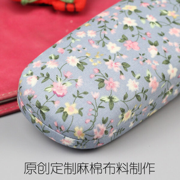 oly-b90278bc2ff9d300fd3df88469a06e27 Wholesale Handmade Vintage Cotton Linen Floral Cloth Style Simple Glasses Box Cotton Cloth Floral Folding Glasses Box Pastoral Style