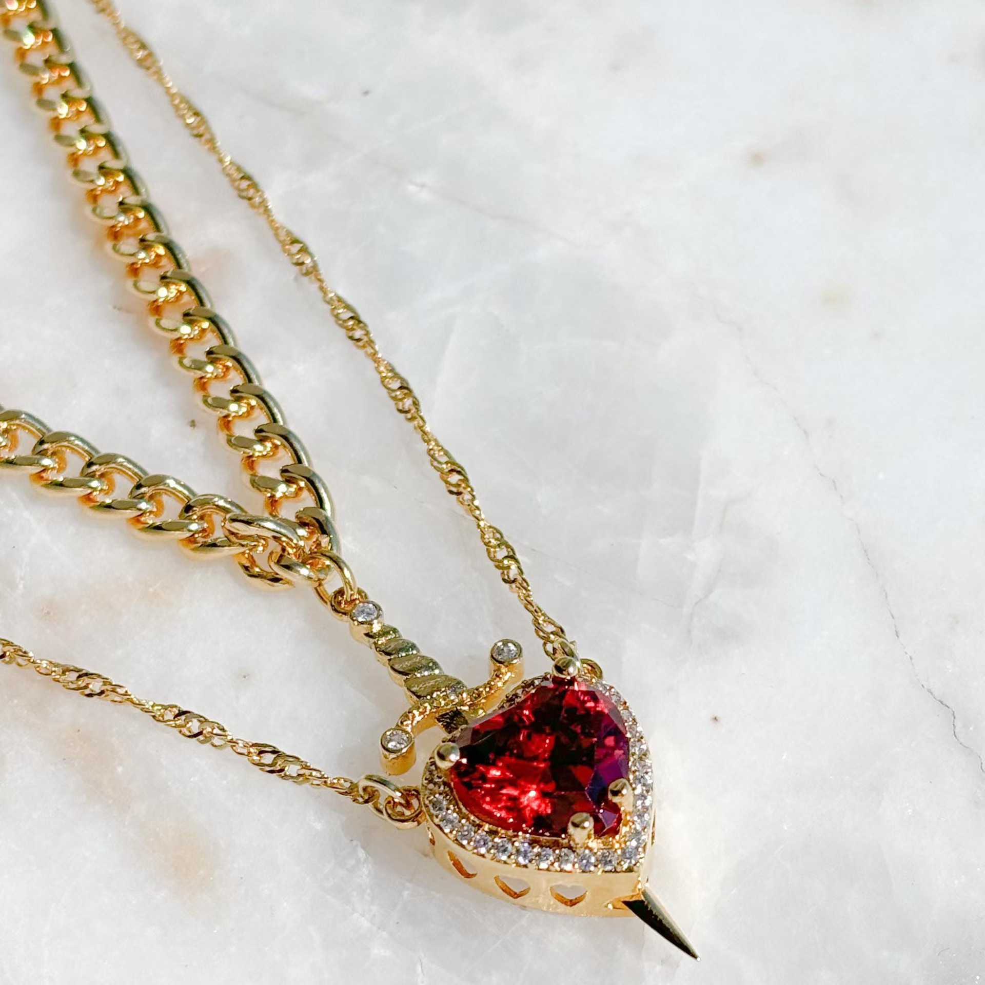 Wholesale New Creative One Arrow Through Heart Cole Pendant suit Love Daer Diamond Clavicle Chain Valentine's Day Gift Necklace