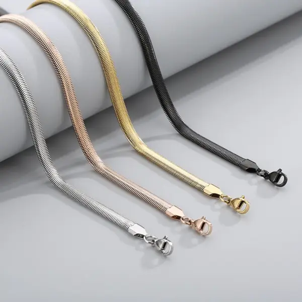 oly-b956dc029568246b7d61ec46d2db467f Wholesale PVD Coated 18K Gold Plated Geometric Titanium Steel Fashion Waterproof Non Tarnish Titanium Steel Necklace
