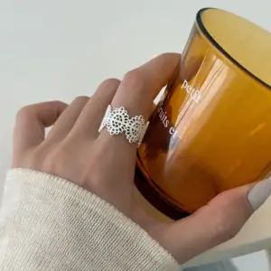 JZ0639 / Adjustable Opening