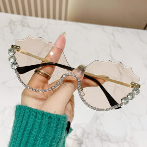 White diamond champagne slices