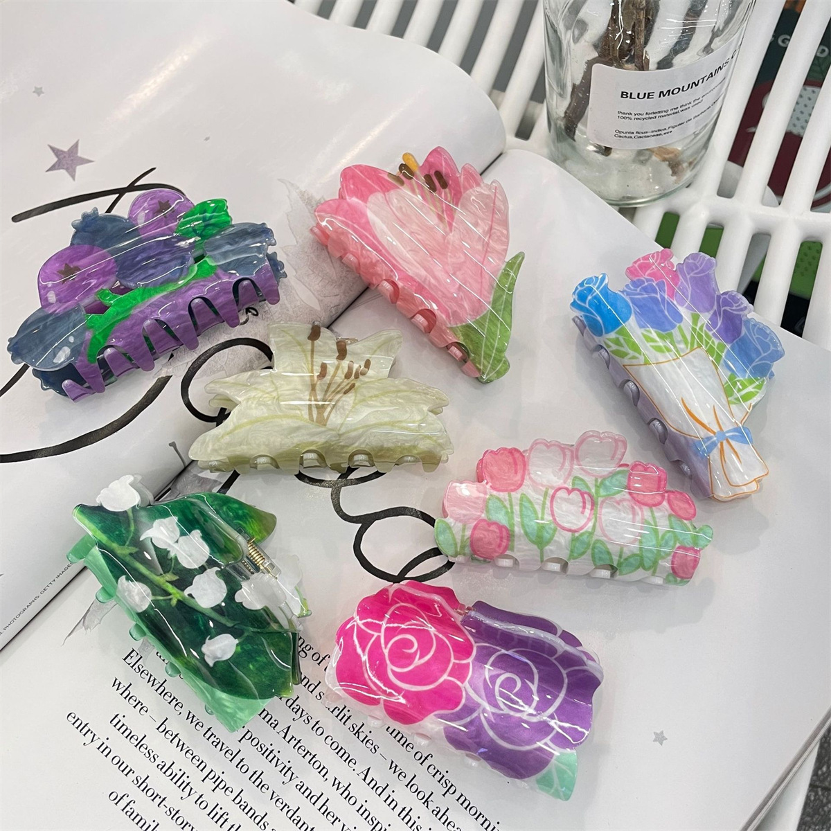 Wholesale New Acrylic Flower Grab Clip Hand-painted Rose Lily Hair Aessories Dopamine Hairpin Women's Horse Tail Shark Clip