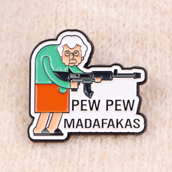 Wholesale Cartoon Brooch Metal Badge Jewelry Medal Brooch English Accessories