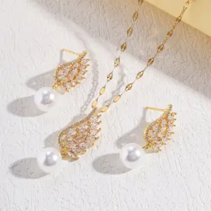 Set A25 (Two-piece Set Gold )