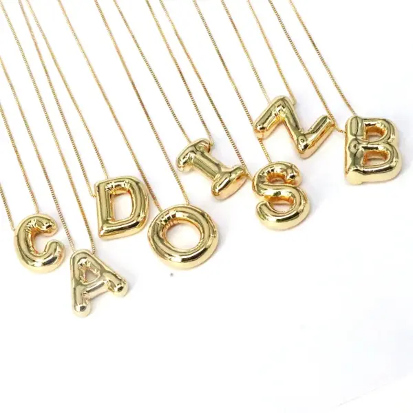 Wholesale Simple Style Classic Style Letter Copper 18k Gold Plated Pendant Necklace In Bulk