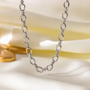 Qyh652 round Cuban Link Chain Necklace / Steel Color