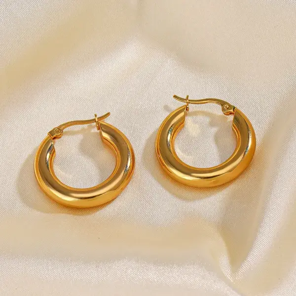 Wholesale PVD Coated 18K Gold Plated Solid Color 304 Stainless Steel Simple Style Waterproof Non Tarnish Earrings