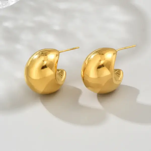 Wholesale 304 Stainless Steel C Shape PVD Coated 18K Gold Plated 18K Gold Simple Style Classic Style Waterproof Non Tarnish Plating Gold Silver Ear Studs