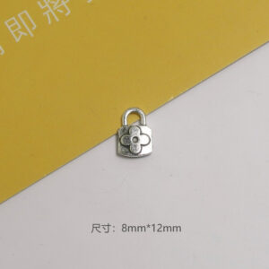 01 padlock