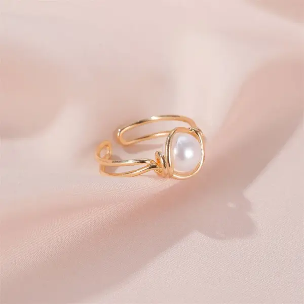 Wholesale Korean Pearl Copper Rings Sweet Simple Pearl Ring Knotted Mouth Ring Ladies Index Finger Ring Wholesale Nihaojewelry