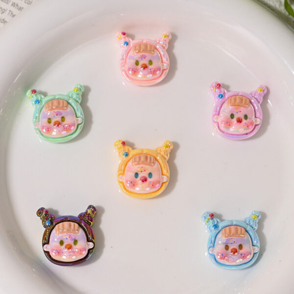 oly-ba5f4ce4e4a7f398962a2e0a6ca34465 Wholesale Cartoon cute doll head scattered beads
