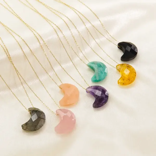 PVD Coated 14K Gold Real Gold Plated Moon 304 Stainless Steel Natural Stone Modern Style Waterproof Non Tarnish 304 Stainless Steel Pendant Necklace