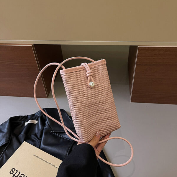 oly-ba6c4e612faa096d6da305a0ff4eb889 Wholesale Ser pular Niche Small Square Bag for Women Trendy Summer Contrasting Color Versatile Straw Woven Crossbody Bag Mini Mobile Phone Bag