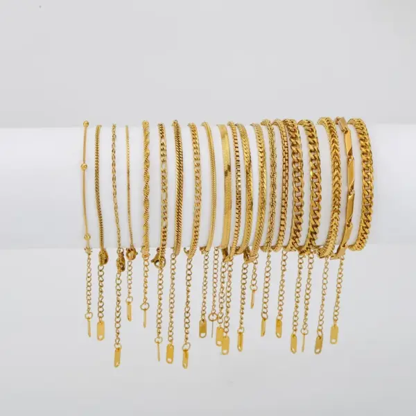 Real Gold Plated Geometric Solid Color 304 Stainless Steel Simple Style Waterproof Non Tarnish 304 Stainless Steel Bracelets