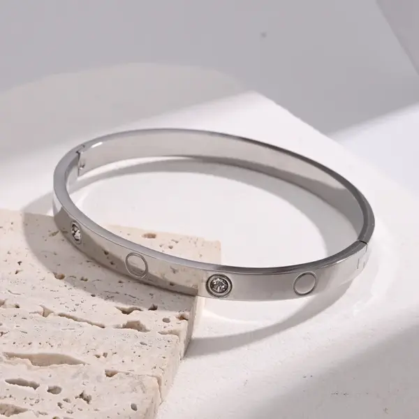 Casual Vacation Modern Style Simple 304 Stainless Steel 18K Gold Plated Rhinestones Bangle In Bulk