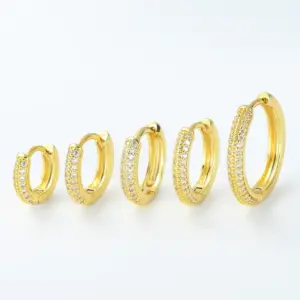 Wholesale 1 Piece Cute Sweet Solid Color Plating Inlay Brass Zircon 18k Gold Plated Silver Plated Hoop Earrings