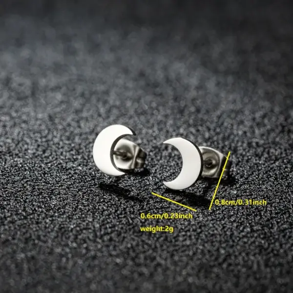 Wholesale Ion Plating (IP) 18K Gold Real Gold Plated Moon 304 Stainless Steel Cute Sweet Waterproof Non Tarnish Small Stud Earrings Ear Studs