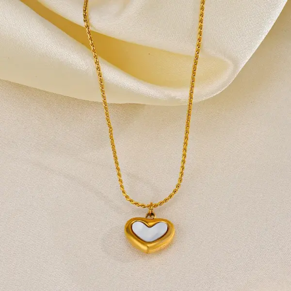 PVD Coated 18K Gold Plated Heart Shape 304 Stainless Steel Titanium Sweet Waterproof Non Tarnish Bracelets Earrings Necklace