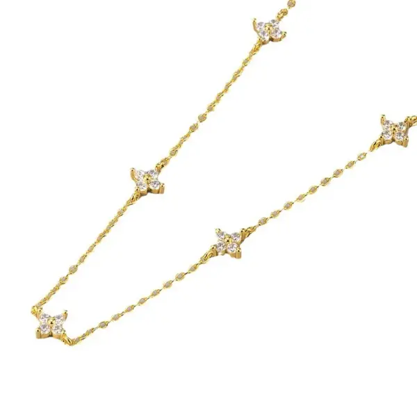 Wholesale Four-leaf Clover Gypsophila Necklace Foreign Trade Hot-selling Explosive Temperament Daily Commute All-match Clavicle Chain