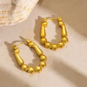 EH0121 Earrings / Gold