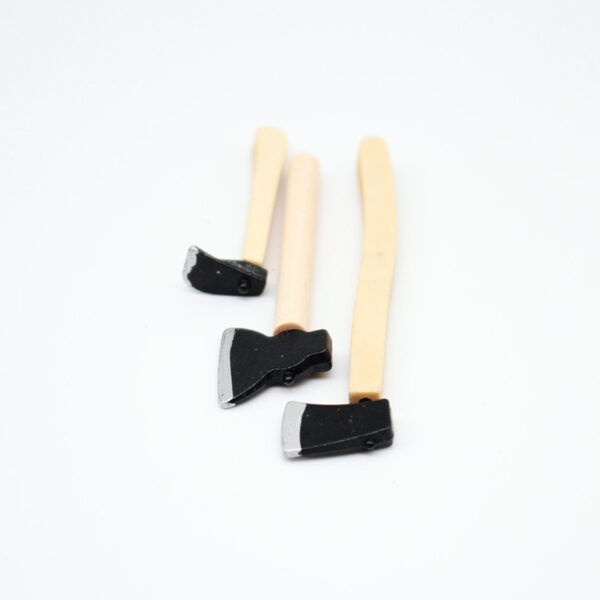 Wholesale Dollhouse Dollhouse gardening tools axe three-piece mini model accessories succulent garden farm tools