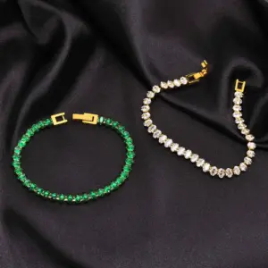 Wholesale PVD Coated Real Gold Plated 18K Gold Solid Color 201 Stainless Steel Fashion Waterproof Non Tarnish Bracelets Necklace