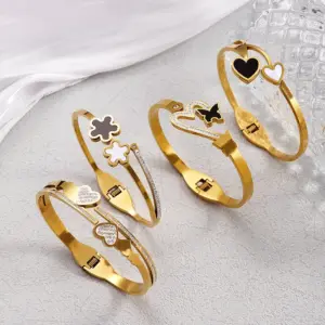 Wholesale Fashionable 304 Stainless Steel Bracelet With Vacuum Plating Inner Oven Process Imitation Pearl Flower Heart Butterfly Openable Design