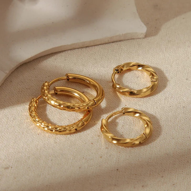 Wholesale 1 Pair Basic Commute Round Solid Color 304 Stainless Steel 14K Gold Plated Ear Studs