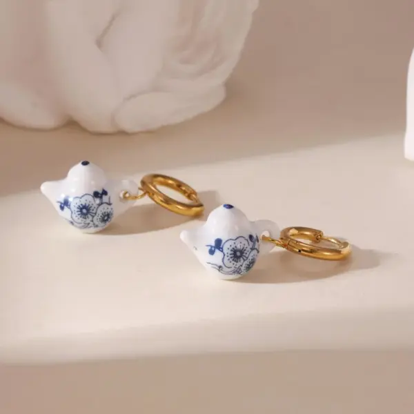 Wholesale Ion Plating (IP) 18K Gold Plated Cup Plate Teapot 304 Stainless Steel Ceramics Elegant Classical Waterproof Non Tarnish Drop Earrings