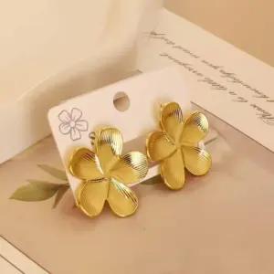 Gold Earrings 025 (Limited Stock) / 18k