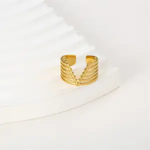 A47J / Adjustable Opening