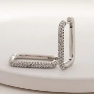 Eh00446 White K Large White K White Zirconium