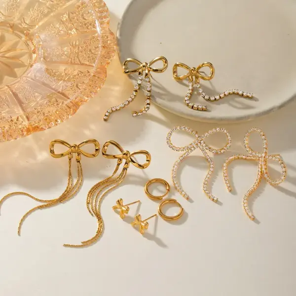 Wholesale 304 Stainless Steel Tassel Bow Knot PVD Coated Rhinestones 18K Real Gold Plated Real Gold Plated 18K Gold Vacation Simple Style IG Style Waterproof Non Tarnish Inlay Gold Drop Earrings