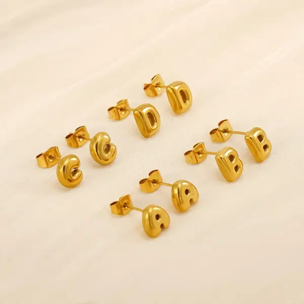 PVD Coated 18K Gold Plated Letter 304 Stainless Steel Simple Style Classic Style Waterproof Non Tarnish Ear Studs