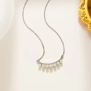 585 / Silver