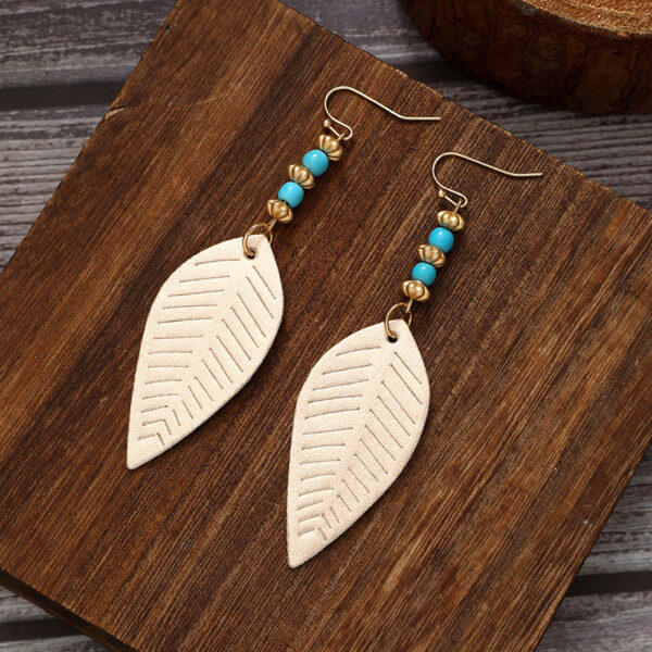 oly-bc54b625b0879b7ecd3bd03138f305ae Wholesale Retro earrings ethnic style alloy earrings