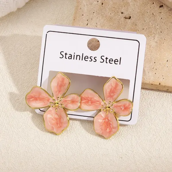 Wholesale Hot Selling Four Leaf Flower Earrings 304 Stainless Steel Plated With Oil Drop Modern Casual Style For Women
