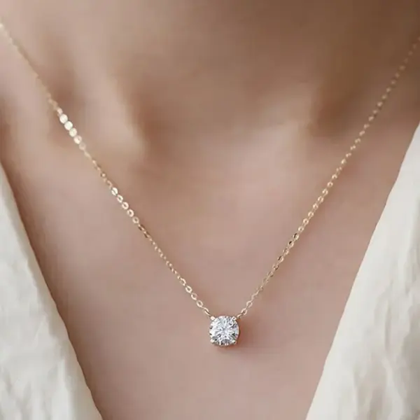 Wholesale Elegant Solid Color Copper Inlay Rhinestones Pendant Necklace
