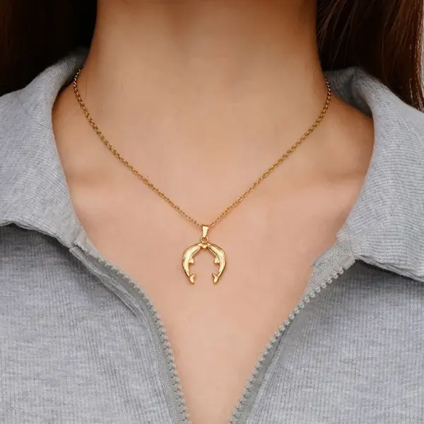 304 Stainless Steel Round Conch Heart Shape Electroplated 18K Real Gold Plated Basic Modern Style Classic Style Waterproof Non Tarnish Plating Pendant Necklace