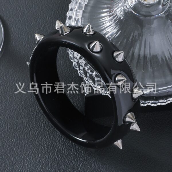 oly-bc96a36cda1fdb88bd7e8efab6941018 Wholesale Trendy and domineering punk rivet spike bracelet