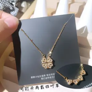 Golden Open Four-Leaf Clover