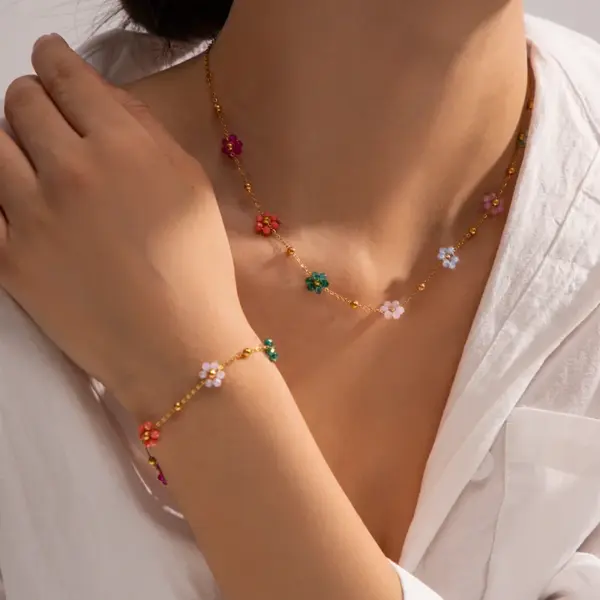 Wholesale Jewelry IG Style Sweet Flower 304 Stainless Steel 18K Gold Plated PVD Coated Beaded Bracelets