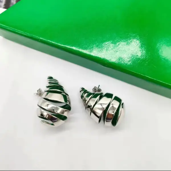 1 Pair Simple Style Water oplets Solid Color Plating Copper Ear Studs