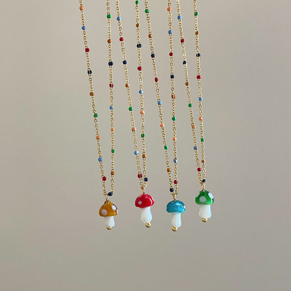 Wholesale Color Sugar Bean Glaze Mushroom Pendant Necklace Women's Light Luxury Elegant Elegant Necklace Clavicle Chain