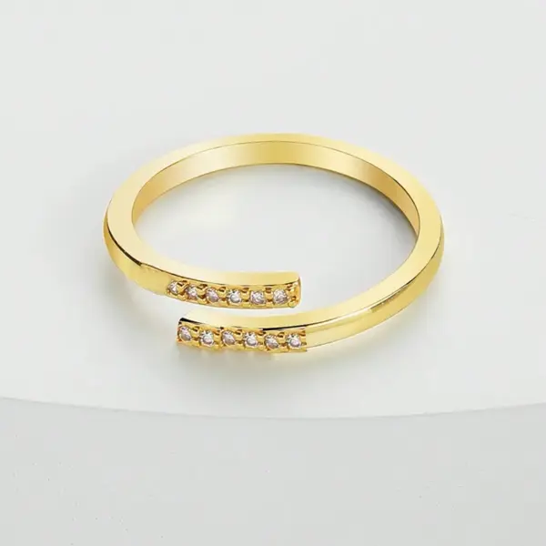 Wholesale Adjustable Flower Zirconia Elegant Toe Ring Summer Beach Open-Toe Ring Foot Jewelry Copper And Zirconia All-Seasons Versatile