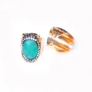 Emerald / Green