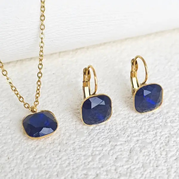 Wholesale Vacuum Plating Real Gold Plated 18K Gold Square 304 Stainless Steel Simple Style Shiny Waterproof Non Tarnish Jewelry Set