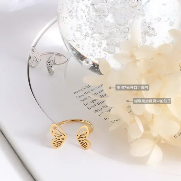 Wholesale PVD Coated Real Gold Plated 18K Gold Insect 304 Stainless Steel Waterproof Non Tarnish