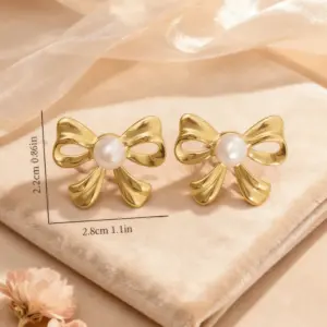 Gold Pearl Earrings9
